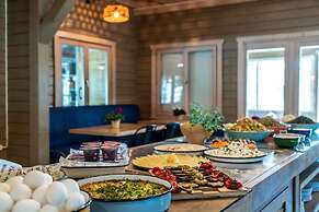 The Village – Jordan Riverside TravelHotel