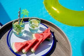 The Village – Jordan Riverside TravelHotel