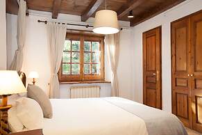 Tarter Mountain Suites