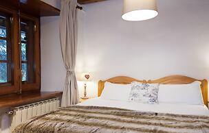 Tarter Mountain Suites