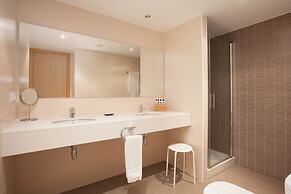 Tarter Mountain Suites