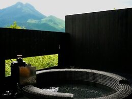 Yufuin Luxury Villa -zakuro-