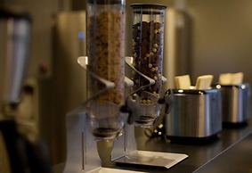 The Marine Pool Villa