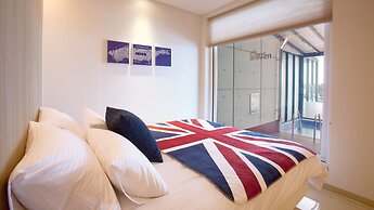 The Marine Pool Villa