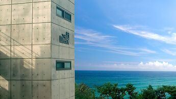 The Marine Pool Villa