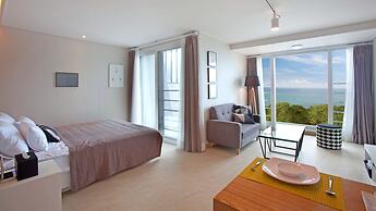 The Marine Pool Villa