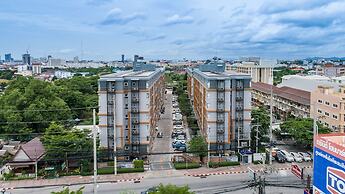 The Grass Serviced Suites by At Mind