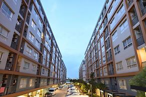 The Grass Serviced Suites by At Mind