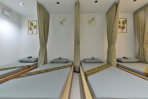 The Grass Serviced Suites by At Mind