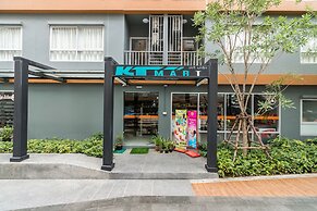 The Grass Serviced Suites by At Mind