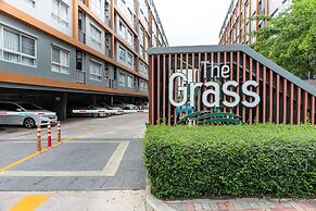 The Grass Serviced Suites by At Mind