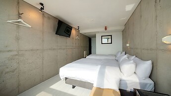 Hotel stay interview Jeju