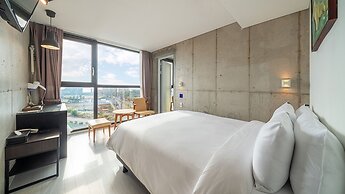 Hotel stay interview Jeju