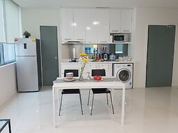 Summer Suites Vacation Home