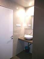 Hotel Shelter Palace