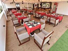 Hotel Calangute Central