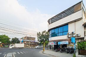Bantal Guling Alun-Alun Bandung