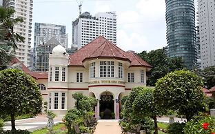 Vortex Suite KLCC by Idaris