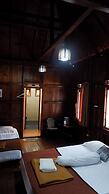 Bantal Guling Villa Bandung