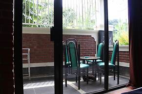 Bantal Guling Villa Bandung