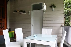 Bantal Guling Villa Bandung