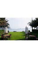 Diamond Bay Golf & Villas