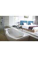 Diamond Bay Golf & Villas