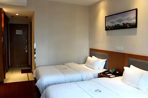 Huangpu Hotel