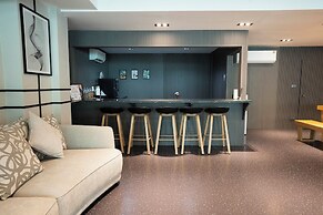 Infinite Hotel at Ratchada