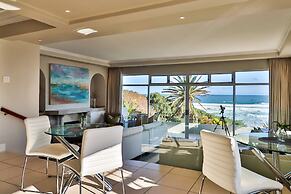 Hermanus Beachfront Lodge