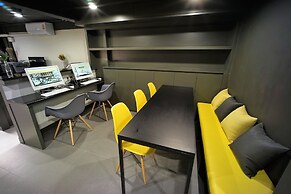 BRB Hostel Bangkok Silom