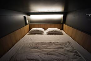 BRB Hostel Bangkok Silom