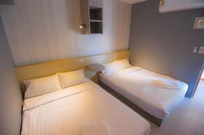 Glur Central Pratunam