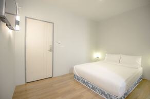 Glur Central Pratunam