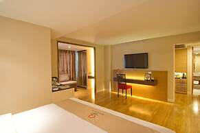 Grand lord Boutique Hotel