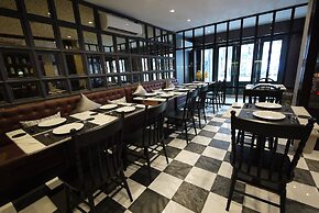 Oriental Heritage Residence