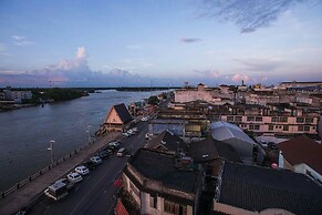 The Port Hostel By Suwatchai