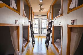 The Port Hostel By Suwatchai