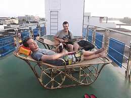 The Port Hostel By Suwatchai