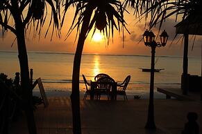 Zawadi Beach Villas