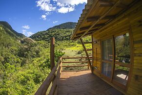 Cachoeira dos Borges Cabanas e Parque