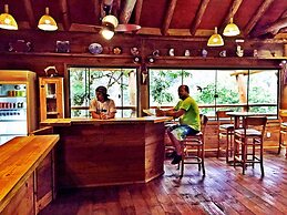 Cachoeira dos Borges Cabanas e Parque