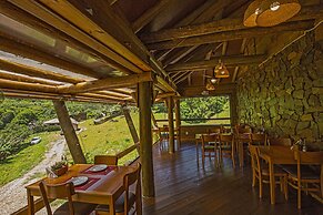 Cachoeira dos Borges Cabanas e Parque