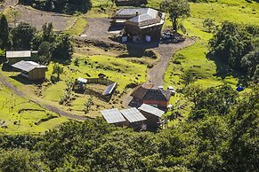 Cachoeira dos Borges Cabanas e Parque