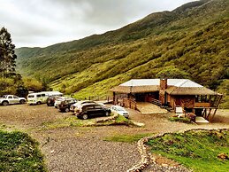 Cachoeira dos Borges Cabanas e Parque