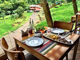 Cachoeira dos Borges Cabanas e Parque
