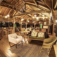 Cachoeira dos Borges Cabanas e Parque