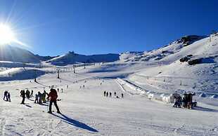 Todosierranevada Zona Baja Junto a los Telecabinas