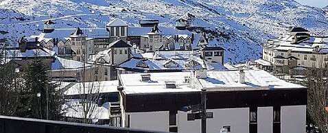 Todosierranevada Zona Baja Junto a los Telecabinas