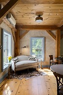 Inn at Silver Maple Farm